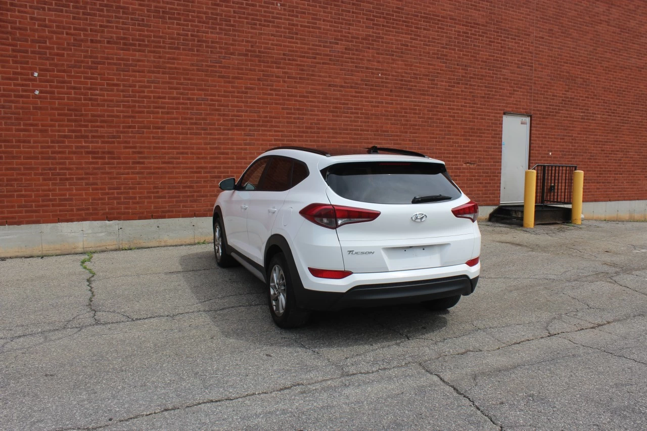 HYUNDAI Tucson — photo 5