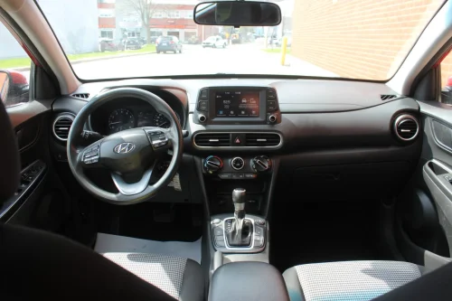 HYUNDAI Kona — photo 10