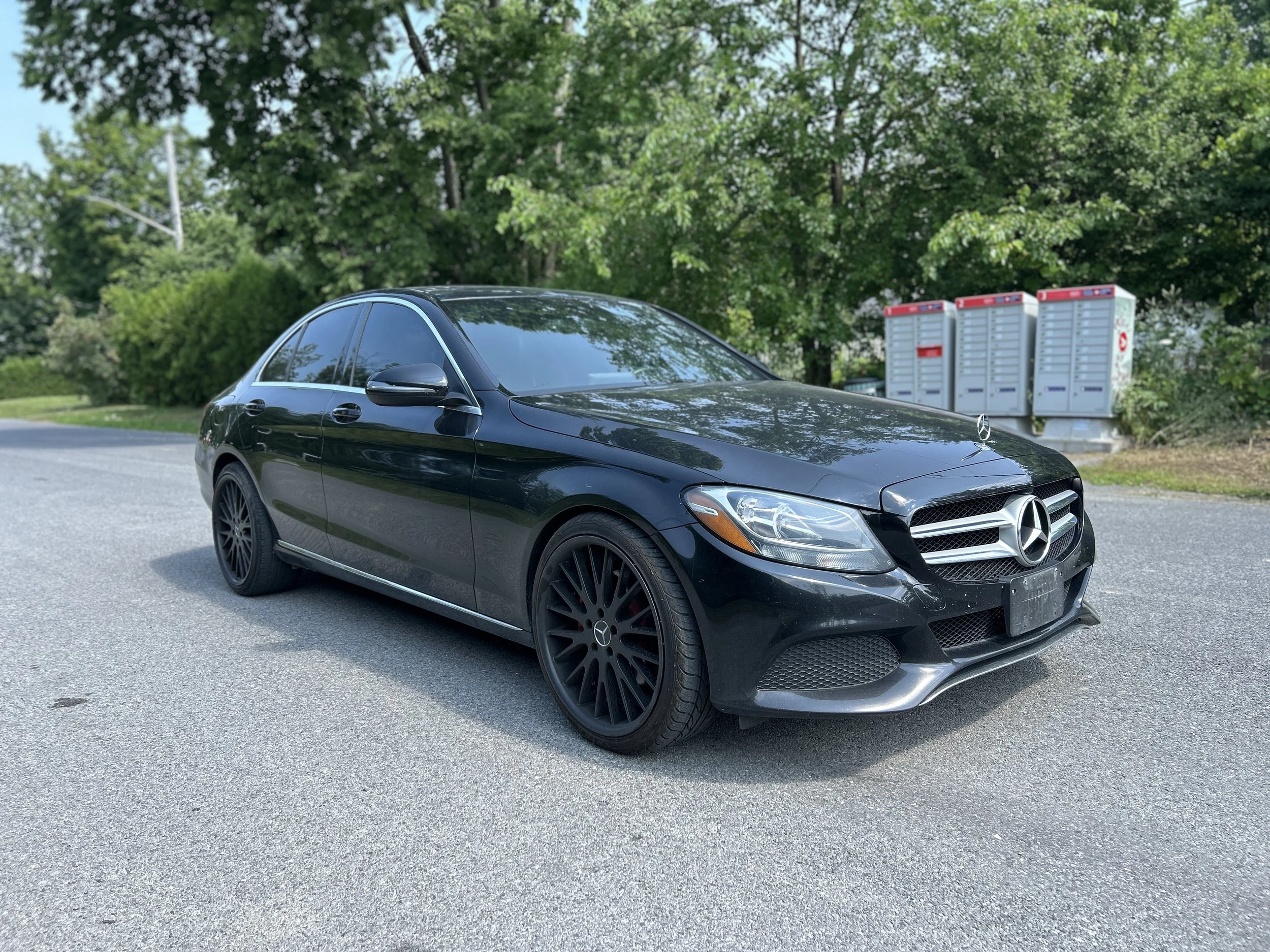 Mercedes-Benz C300 AMG 2017 — photo 3