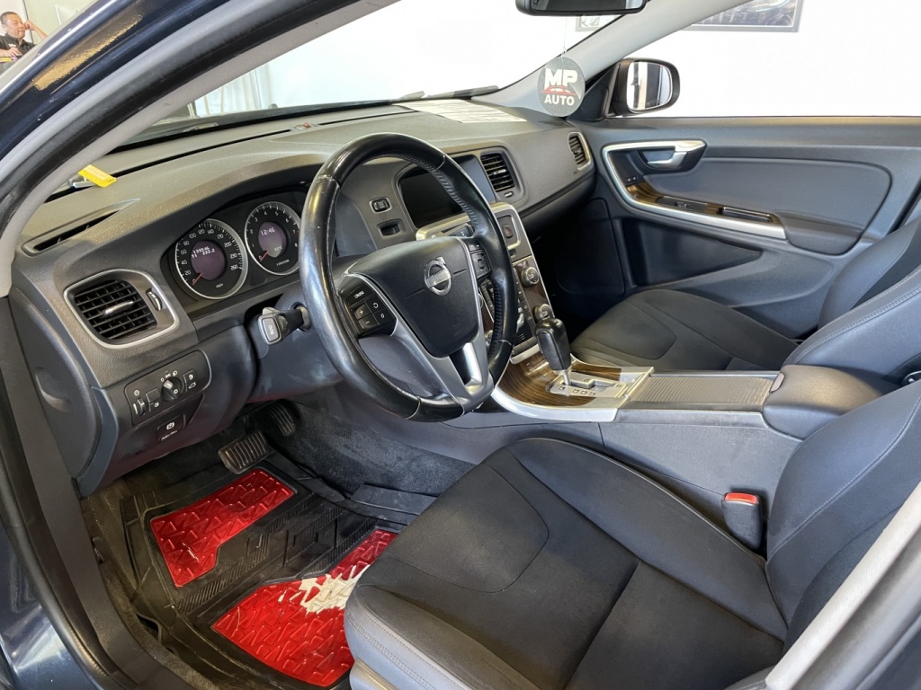 Volvo S60 T5 niveau I 2012 — photo 18