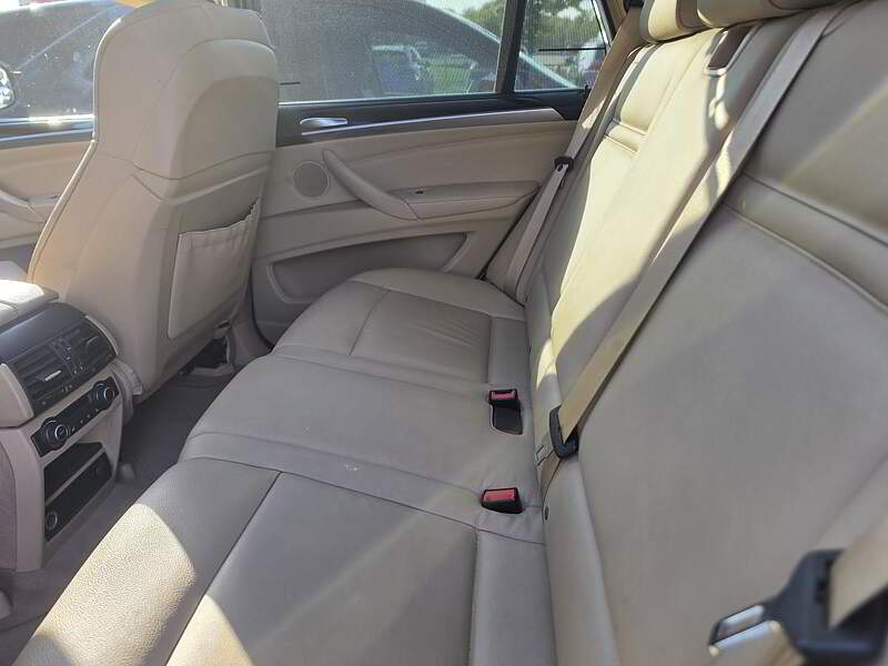 BMW X5 2012 35i + AWD + TOIT + GPS + CAMERA + CUIR + BLUETOOTH + BAS KM +++ — photo 11