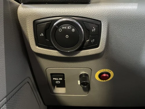 Ford F-150 XLT 2016 — photo 22
