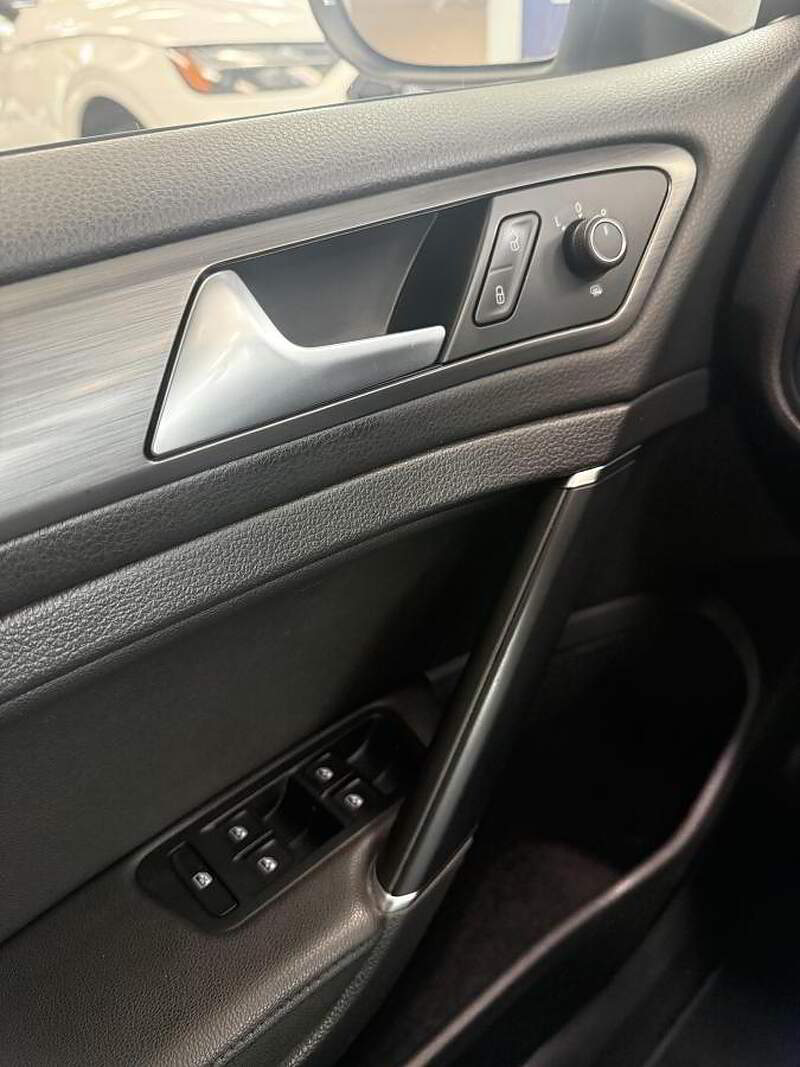 Volkswagen e-Golf 2019 COMFORTLINE / AUTO — photo 16