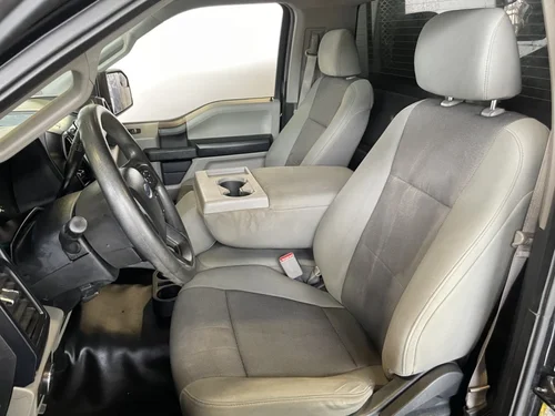 Ford F-150 XLT 2016 — photo 15