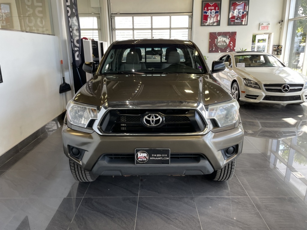 Toyota Tacoma  2012 — photo 2