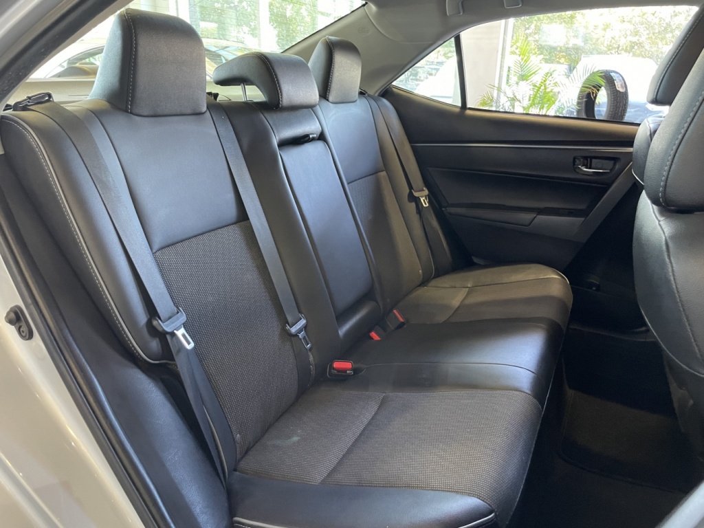 Toyota Corolla S 2015 — photo 12