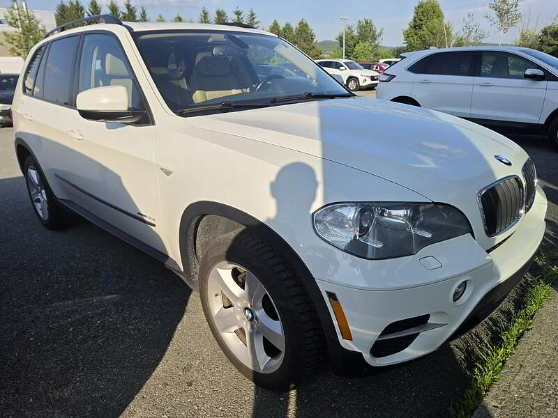 BMW X5 2012 35i + AWD + TOIT + GPS + CAMERA + CUIR + BLUETOOTH + BAS KM +++ — photo 2