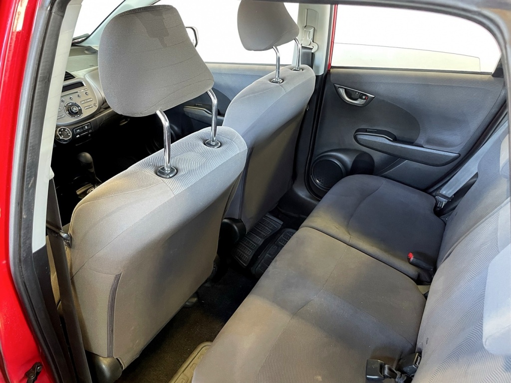 Honda Fit DX-A 2011 — photo 11