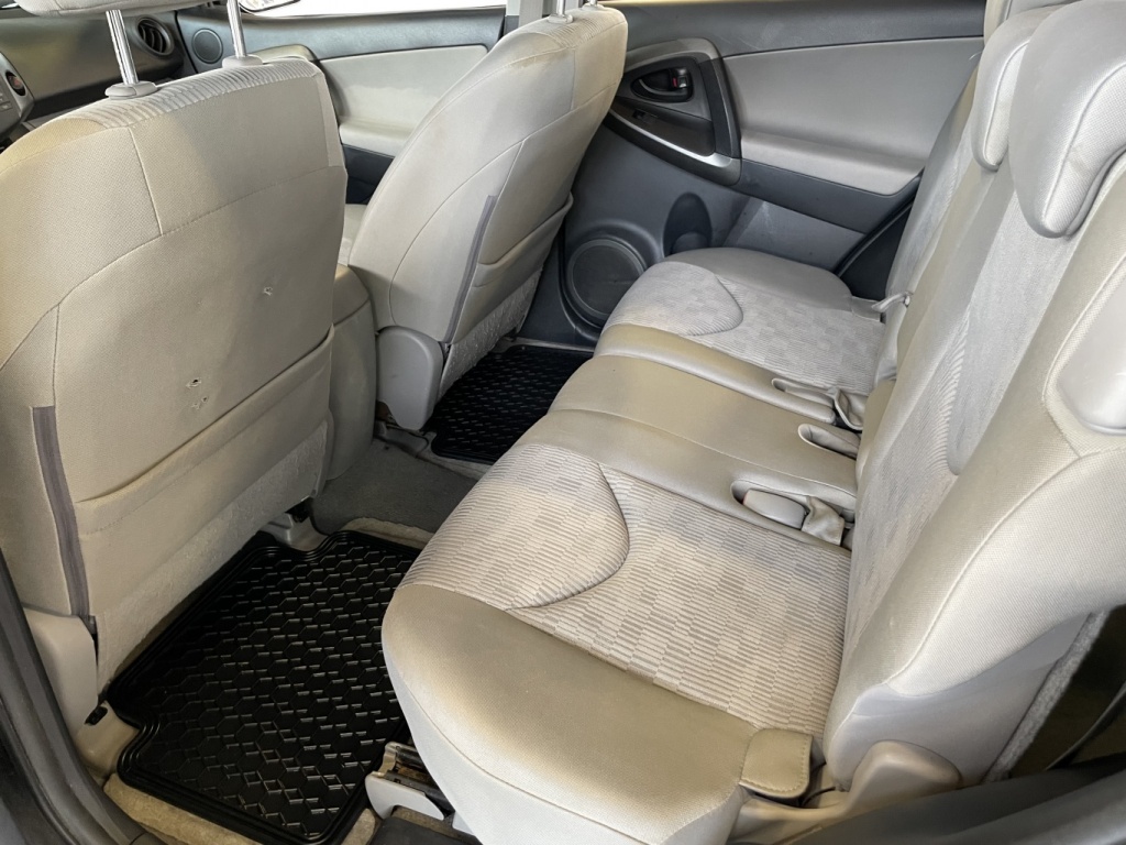 Toyota RAV4 De base 2010 — photo 12