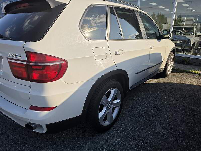 BMW X5 2012 35i + AWD + TOIT + GPS + CAMERA + CUIR + BLUETOOTH + BAS KM +++ — photo 3