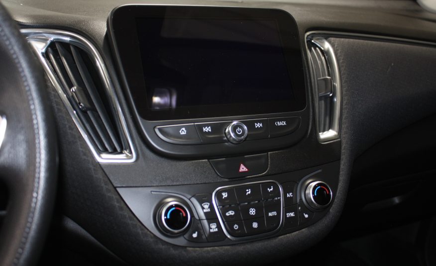 2019 CHEVROLET MALIBU LT — photo 11