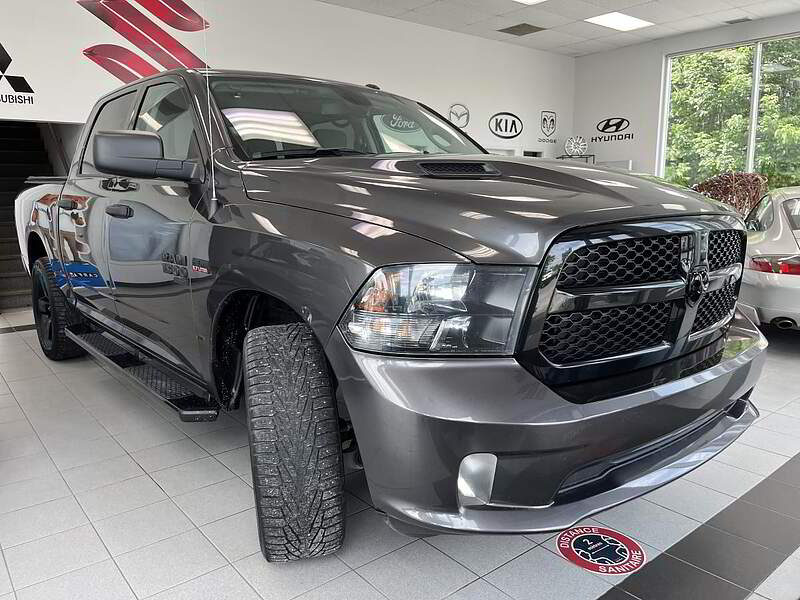 RAM 1500 Classic 2022 CLASSIQUE EXPRESS / MOTEUR 5.7L + CAMERA + BLUETOOTH +++ — photo 8