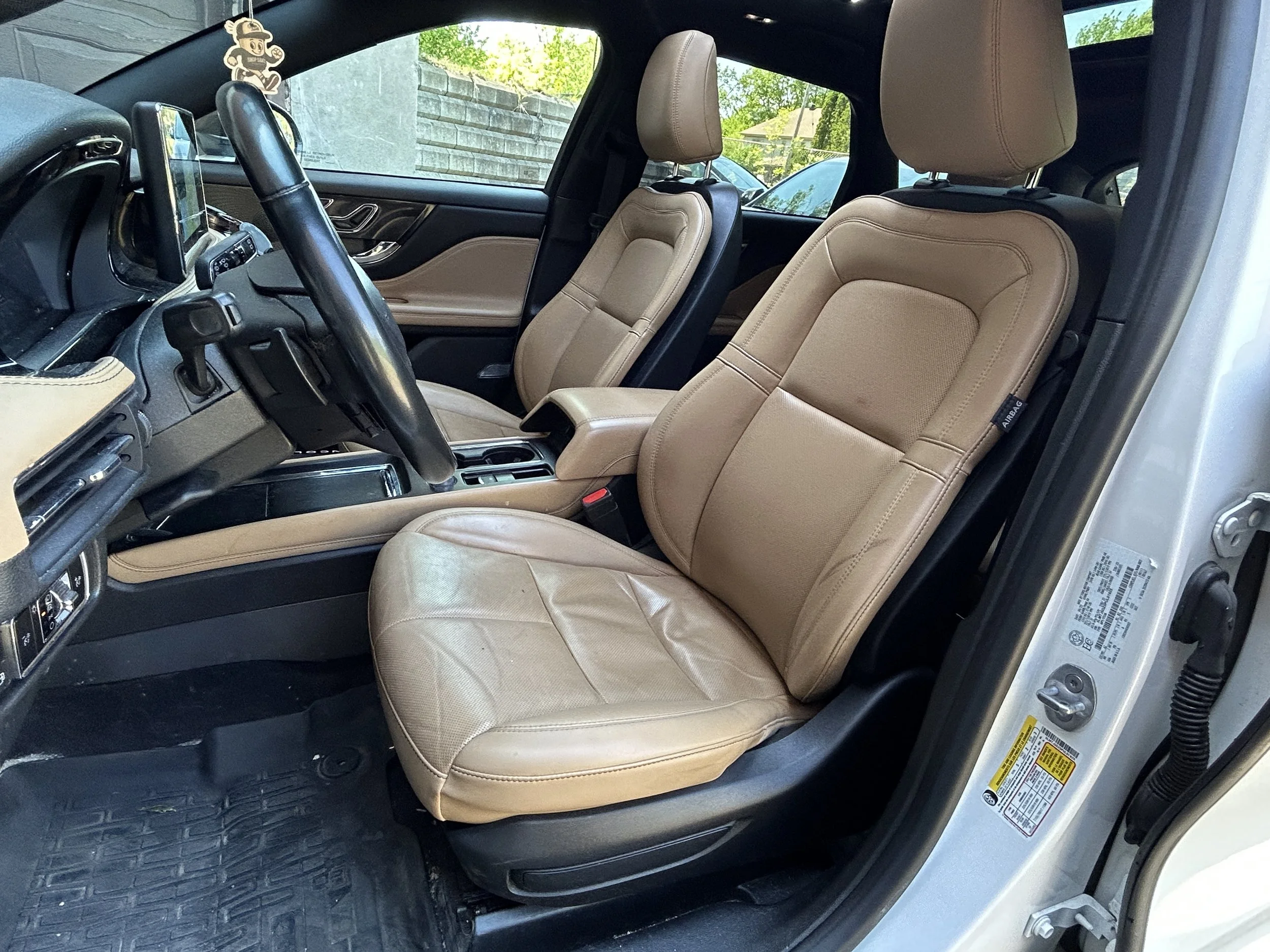 Lincoln Corsair Grand Touring 2023 — photo 10