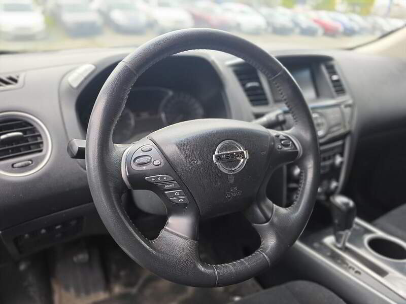 Nissan Pathfinder 2016 4 roues motrices 4 portes, SV — photo 7