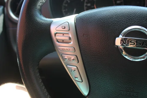 NISSAN Versa Note — photo 12