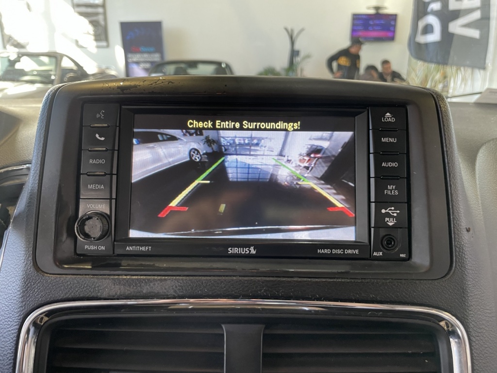Dodge Grand Caravan Multiplaces 2015 — photo 23