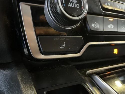Honda CR-V LX 2017 — photo 24