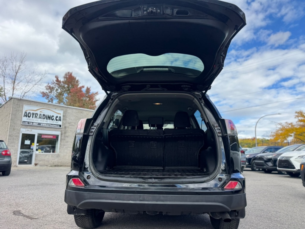 Toyota RAV4 LE 2016 — photo 10