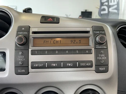 Toyota Matrix  2010 — photo 19