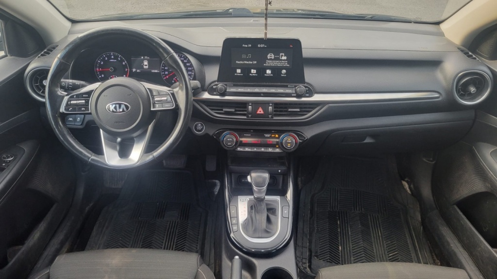 KIA Forte EX 2021 — photo 4