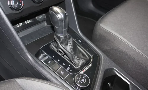 2018 VOLKSWAGEN TIGUAN TRENDLINE AWD — photo 11