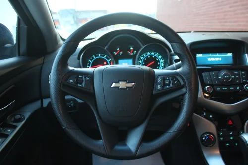 CHEVROLET Cruze — photo 15