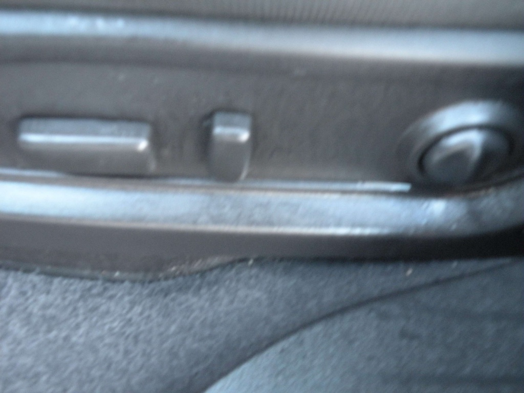 Chevrolet Traverse 2LT 2011 — photo 17