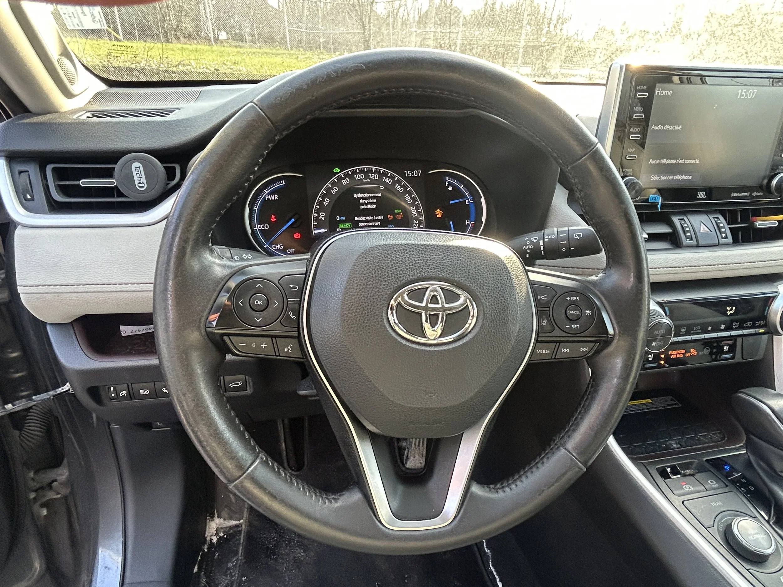 Toyota RAV4 Limited Hybrid 2021 — photo 13