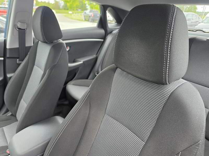 Hyundai Elantra GT 2014 GL / AUTO + BLUETOOTH + BAS KM +++++ — photo 8