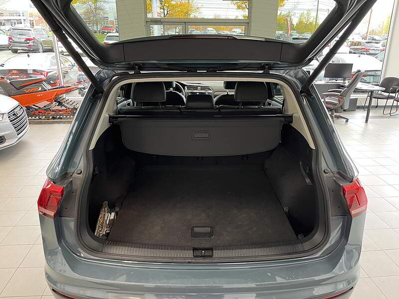 Volkswagen Tiguan 2021 COMFORTLINE / AWD + TOIT + GPS + CAMERA + CUIR +++ — photo 21