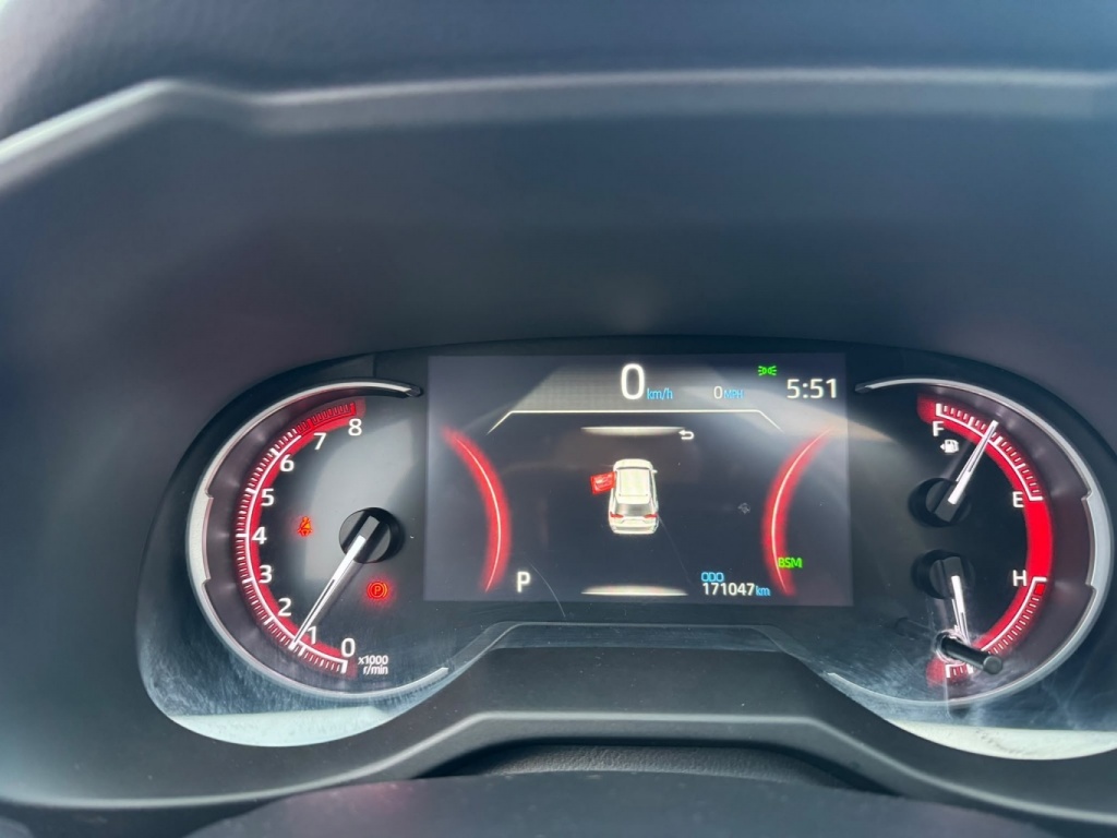 Toyota RAV4 Limitée 2021 — photo 17
