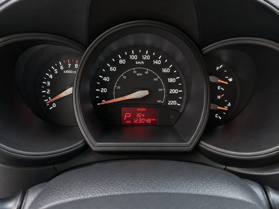 2016 Kia Rio — photo 5