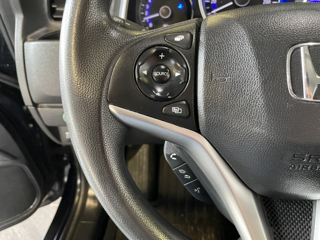 Honda Fit LX 2015 — photo 16