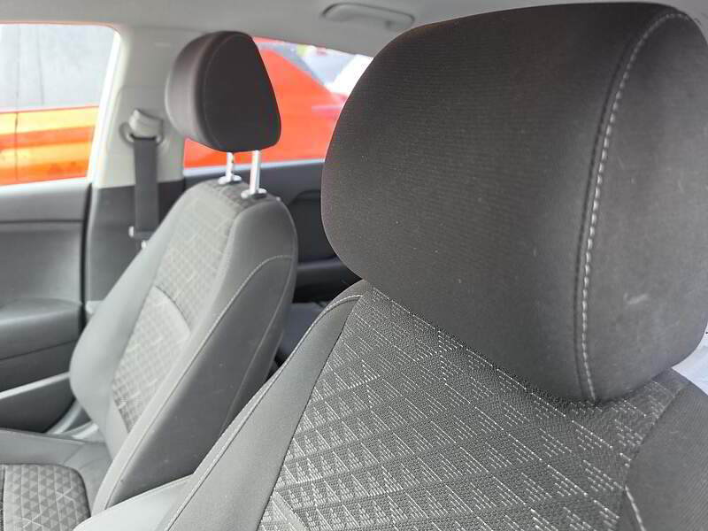 Kia Rio5 2019 LX / MANUEL + CAMERA + BLUETOOTH + BAS KM ++++ — photo 10