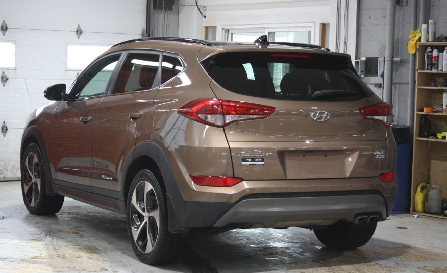 2016 HYUNDAI TUCSON LIMITED AWD — photo 4