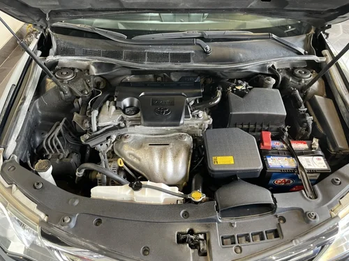 Toyota Camry LE 2014 — photo 33