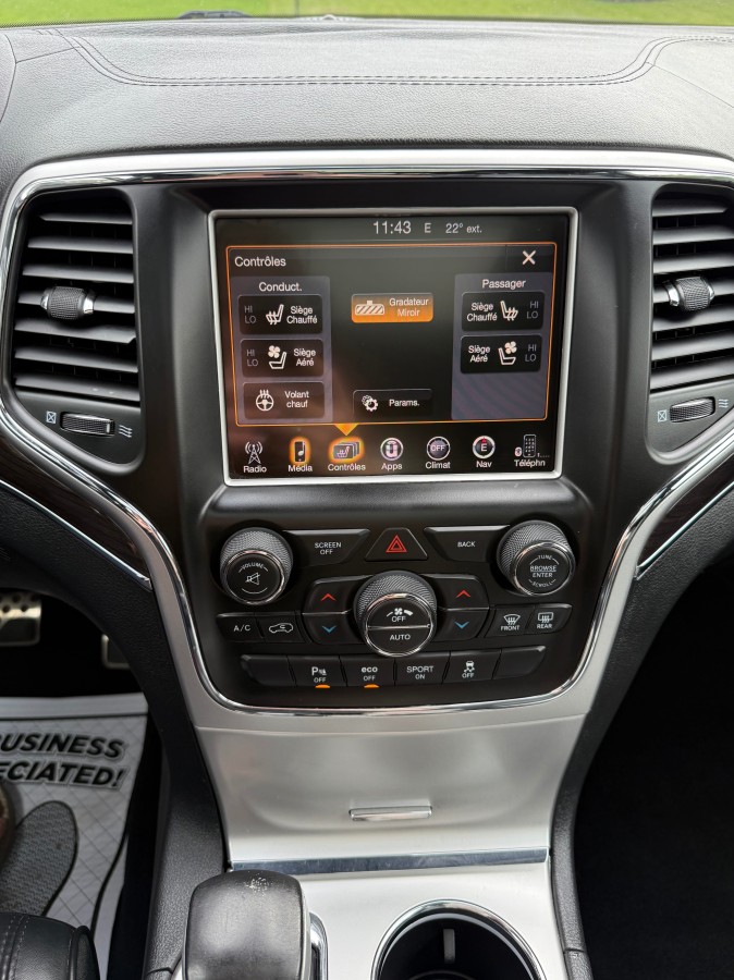 Jeep Grand Cherokee Overland V8 2016 — photo 11
