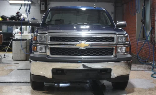 2015 CHEVROLET SILVERADO 1500 CREW CAB 4X4 — photo 2
