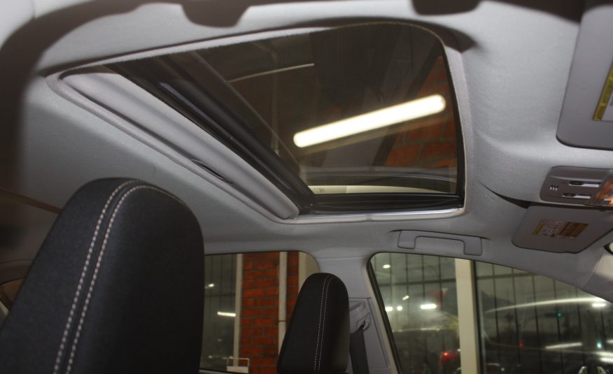 2013 TOYOTA RAV 4 XLE AWD — photo 9