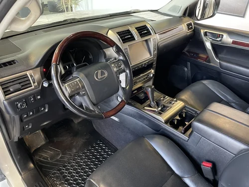 Lexus GX 460  2017 — photo 17