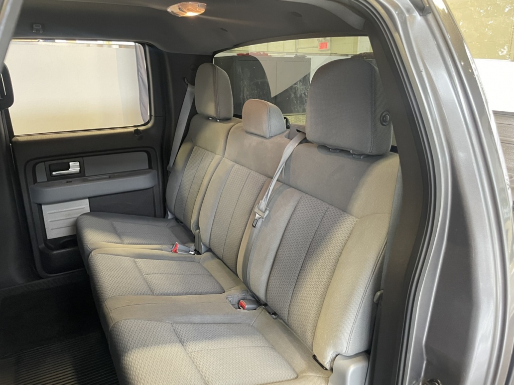 Ford F-150 Lariat 2014 — photo 11