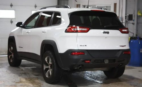 2017 JEEP CHEROKEE TRAILHAWK 4X4 — photo 4