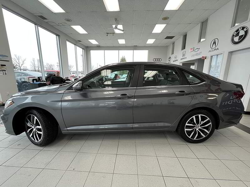 Volkswagen Jetta 2025 ** COMFORTLINE / AUTO + CAMERA + BLUETOOTH + BAS KM ++++ — photo 2