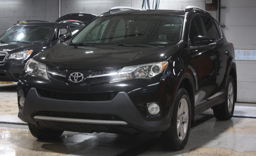 2013 TOYOTA RAV 4 XLE AWD — photo 3