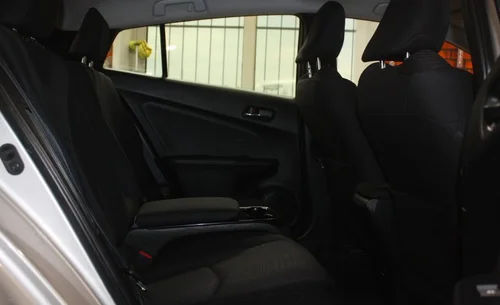 2017 TOYOTA PRIUS PRIME — photo 7
