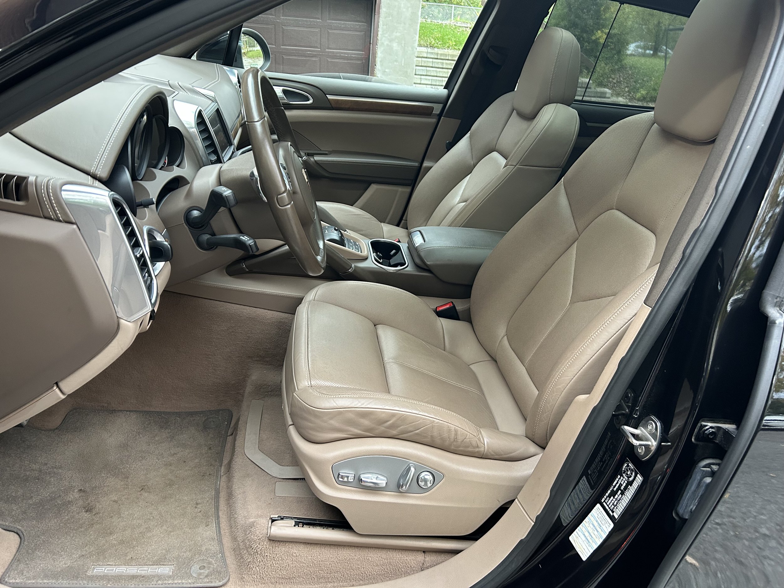 Porsche Cayenne S Hybrid 2011 — photo 10