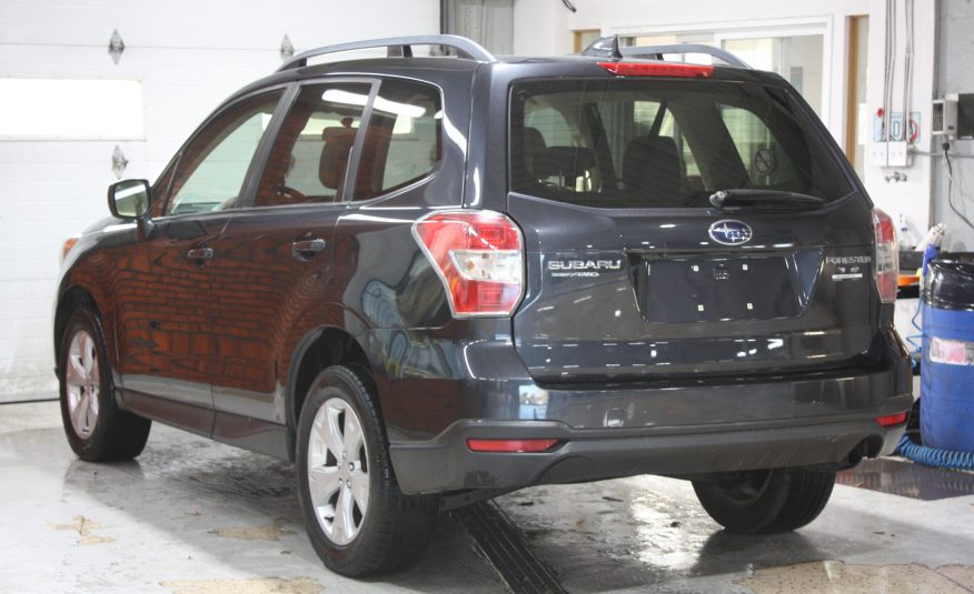 2016 SUBARU FORESTER — photo 4