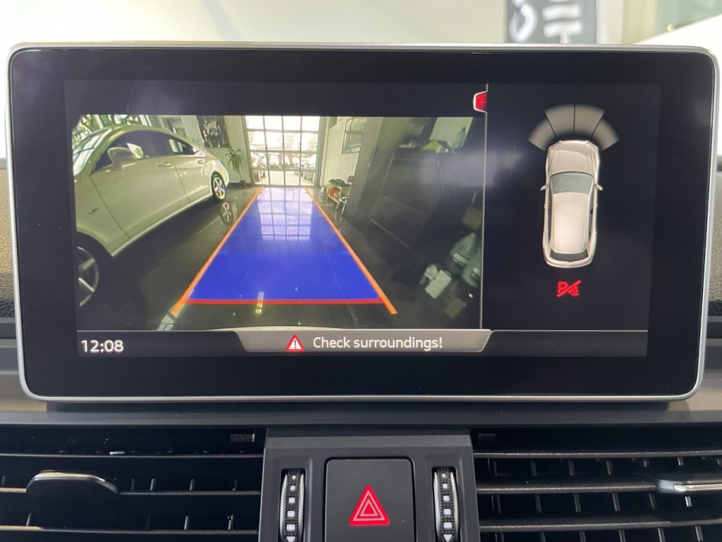 Audi Q5 Progressiv 2018 — photo 28