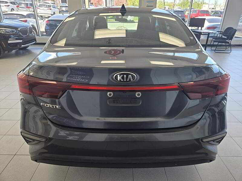 Kia Forte 2020 LX + MANUEL + CAMERA + BLUETOOTH +++ — photo 4