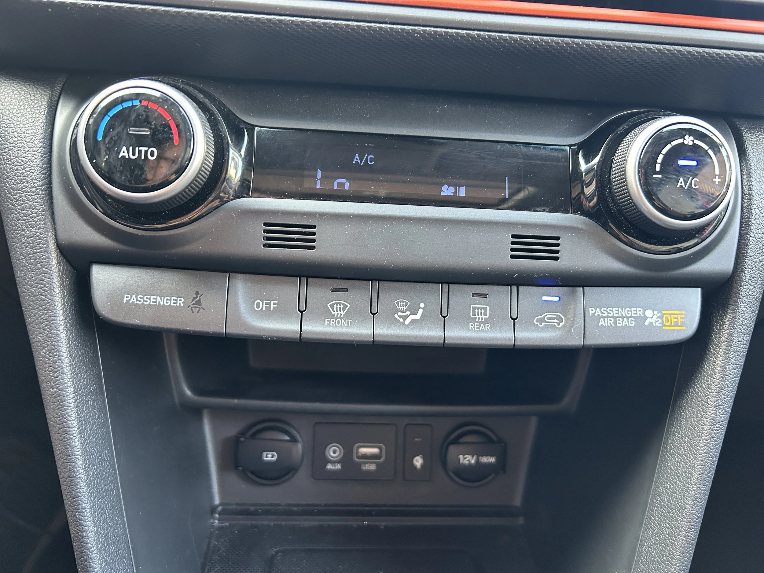 2020 Hyundai Kona Ultimate — photo 17